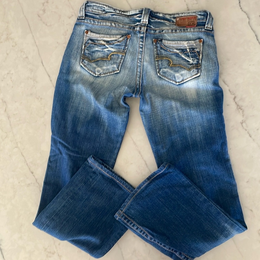 Big Star jeans, perfectly worn in! No rips, tears, holes. Size 27.
